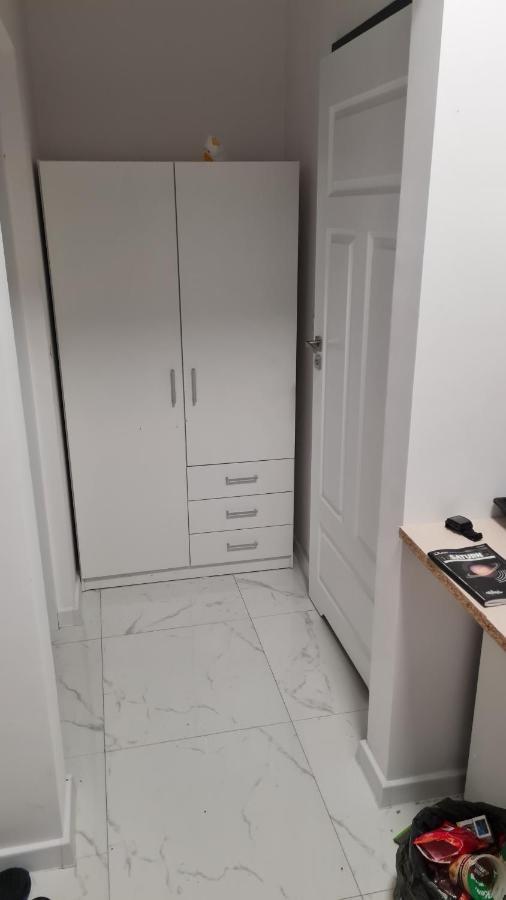 Appartamento Rmf Naworol 10,,,, Wjazd Od Nr 6 Stettino Esterno foto